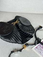 Colestore Loewe Bracelet Pouch in pleated nappa lambskin Black 25 x 10 x 10 cm  - 4