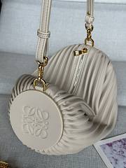 Colestore Loewe Bracelet Pouch in pleated nappa lambskin Light Beige 25 x 10 x 10 cm  - 5