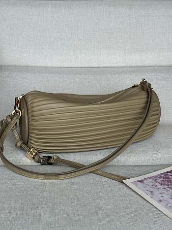 Colestore Loewe Bracelet Pouch in pleated nappa lambskin moss green 25 x 10 x 10 cm
