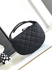 Colestore Chanel 23b Hobo Handle Bag Black 16x16x5.5cm - 4