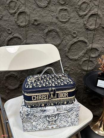 Colestore Dior Makeup Box Case Blue Embroidery 22 x 9 cm