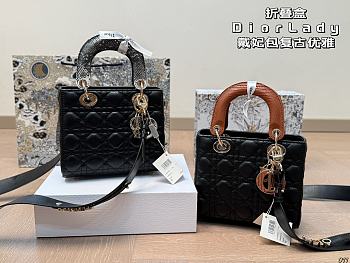 Colestore Dior Lady Dior Bag 20 x 17 cm