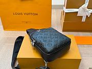 Colestore Louis Vuitton Avenue Slingbag PM Monogram Eclipse Black Style 1 16 x 27 cm - 3