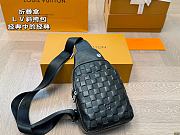Colestore Louis Vuitton Avenue Slingbag PM Monogram Eclipse Black Style 3 16 x 27 cm - 1