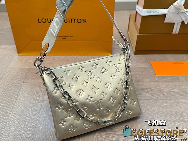 Colestore Louis Vuitton Coussin Beige 26 x 20 cm - 1