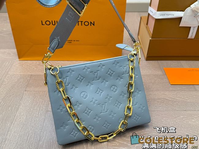 Colestore Louis Vuitton Coussin Light Blue 26 x 20 cm - 1