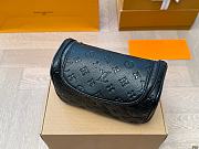 Colestore Louis Vuitton Toiletry Bag Black 13 x 23 cm - 5