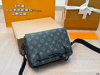 Colestore Louis Vuitton Steamer Messenger Bag ‘Eclipse’ M46795 24 x 17 cm