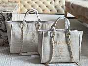 Colestore Chanel Deauville Tote White 33 x 25 cm - 1