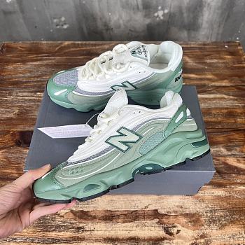 Colestore New Balance 1000 “Mallard Green with Sea Salt”