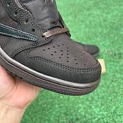 Colestore Travis Scott x Air Jordan 1 Low OG 