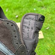 Colestore Travis Scott x Air Jordan 1 Low OG 
