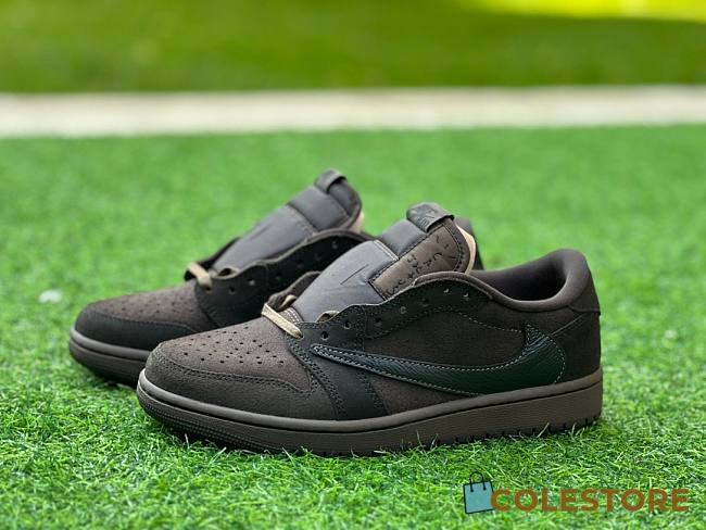 Colestore Travis Scott x Air Jordan 1 Low OG 