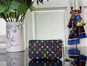 Colestore Louis Vuitton x Takashi Murakami New 25SS Key Pouch Black 7 x 1.5 x 12 cm