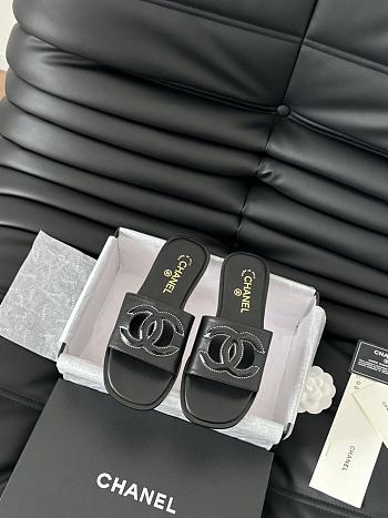 Colestore Chanel Women Slide Black