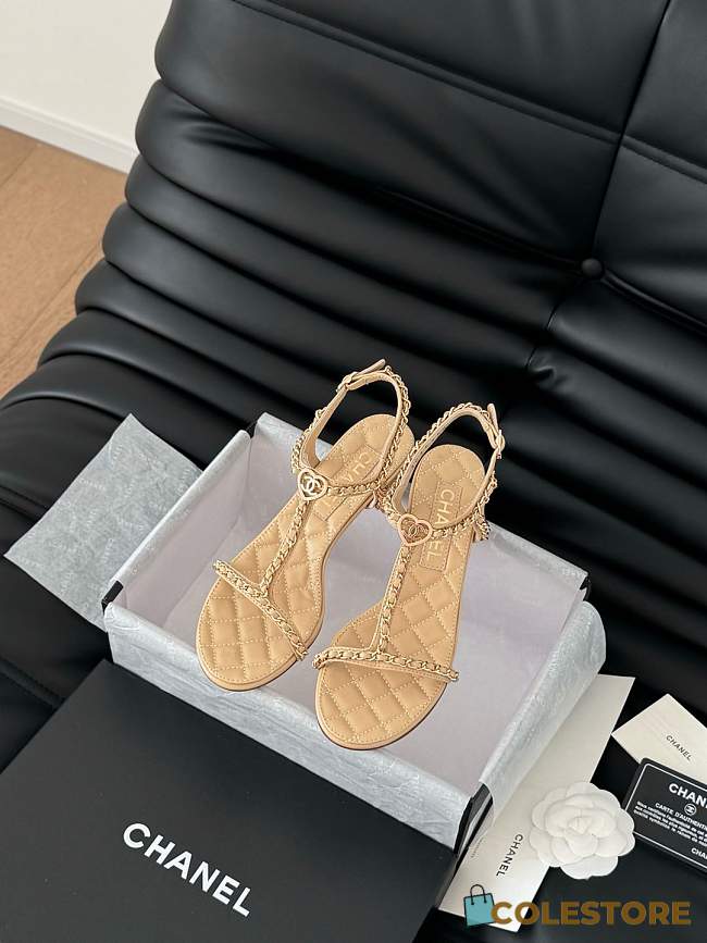 Colestore Chanel Beige Lambskin Chain CC Logo Thong Sandals Heels Beige 5cm - 1