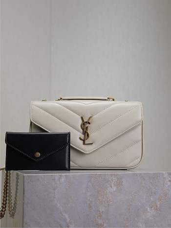Colestore YSL Saint Laurent Lou Lou White Size 24 cm