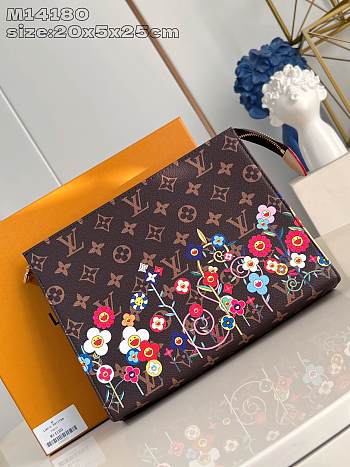Colestore Louis Vuitton x Takashi Murakami Toiletry Pouch 25 x 20 x 5 cm