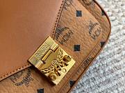 Colestore MCM New Tracy shoulder bag Brown 20 cm - 6