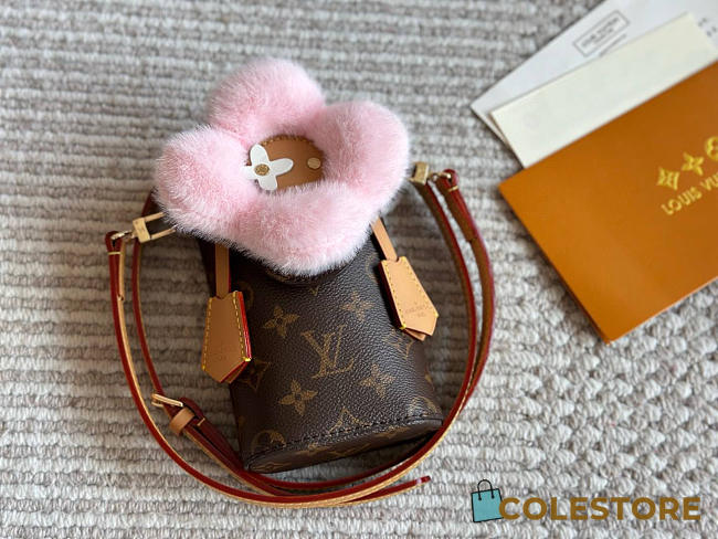 Colestore Louis Vuitton Vivienne Phone Pouch Azur Frost Pink 15 10cm  - 1