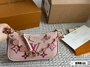 Colestore LOUIS VUITTON Easy Pouch On Strap Pink 19 x 11.5 x 3 cm - 4
