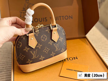 Colestore Louis Vuitton Alma Bag Monogram 20 x 14 cm
