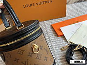 Colestore Louis Vuitton Monogram Reverse Cannes Vanity Bag Black 15 cm - 4
