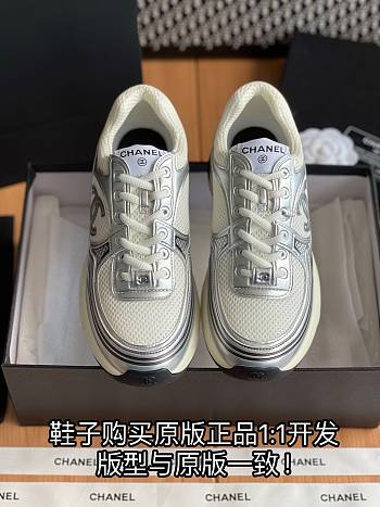 Colestore Chanel Sneaker Silver 