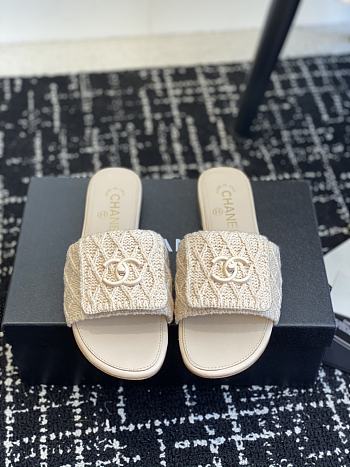 Colestore Chanel Flat Sandal Beige
