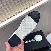 Colestore Chanel Ballet Flats CC Logo White And Black - 5
