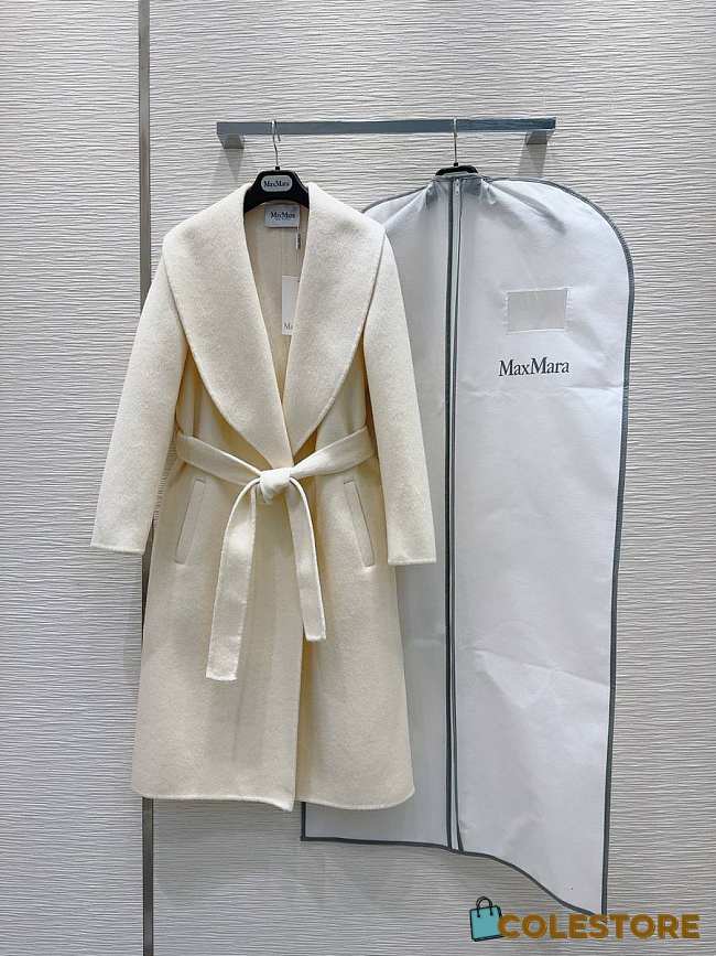 Colestore Max Mara Fur Coat White  - 1