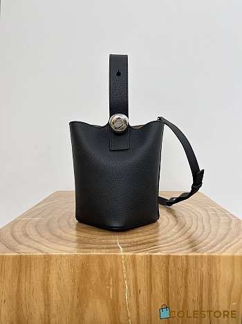 Colestore Loewe Mini Pebble Bucket In Mellow Calfskin Black 20 x 16 x 16 cm