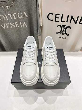 Colestore Chanel Sneaker White 02