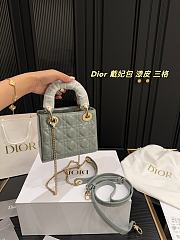 Colestore Dior Lady Dior Mini Bag In Shiny Leather Light Grey 17.14 cm  - 1