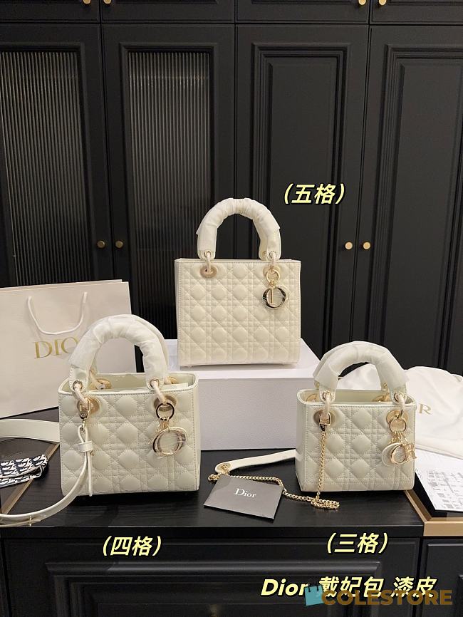 Colestore Dior Lady Dior Mini Bag In Shiny Leather White 20.17 cm  - 1