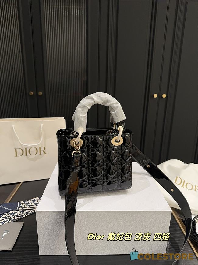 Colestore Dior Lady Dior Mini Bag In Shiny Leather Black 23.20 cm - 1