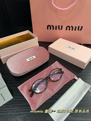 Colestore MiuMiu Sunglasses