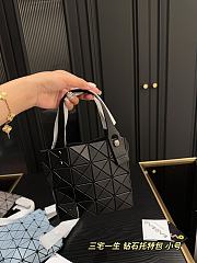 Colestore BAO BAO ISSEY MIYAKE Black 16 x 15 cm - 4