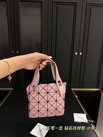 Colestore BAO BAO ISSEY MIYAKE Pink 16 x 15 cm