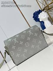 Colestore Louis Vuitton Steamer Wearable Wallet Monogram 20x7x26CM - 5