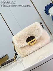 Colestore Louis Vuitton Sunset Beige Bag 27x18x3CM - 1