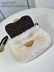 Colestore Louis Vuitton Sunset Beige Bag 27x18x3CM - 5