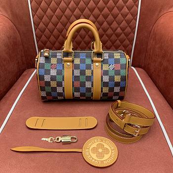 Colestore Louis Vuitton Keepall Bandoulière 25 size 25x15x11CM