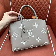 Colestore Louis Vuitton Petit Palais Bicolor Monogram 34x24x15CM - 4