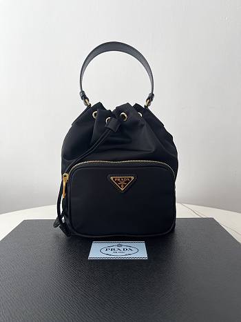 Colestore Prada Re-Nylon Pocono Bucket Bag 18x23x12CM
