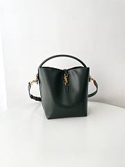 Colestore YSL Le 37 In Shiny Leather 20x25x16 - 6