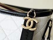 Colestore Chanel Gabrielle Hobo Bag Black And White 20CM - 3