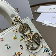 Colestore Dior Bag Latte Calfskin Embroidered with Multicolor Small Flowers Size 17CM - 3