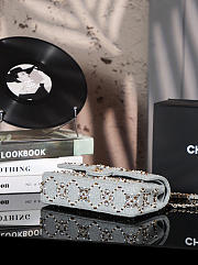 Colestore Chanel 21A Pearl Strass Crystal CC Medium Classic Double Flap Bag 15.5x25.5x6x5CM - 3