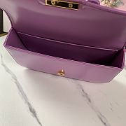Colestore Celine Women Chain Shoulder Bag Cuir Triomphe 21x10x4CM - 3